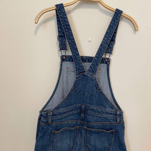 Old Navy distressed denim shortall size S - Picture 4 of 5